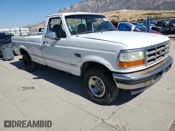 ✅ 1996 Ford F-150 • VIN: 1FTEF14H6TLB73809 • Lot: 72203584. Listed on Copart with 227,762 mi. Free auction sales archive from the USA and detailed vehicle history report at DreamBid. Image 4.