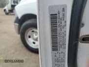 ✅ 2018 Ram 1500 Tradesman • VIN: 1C6RR6FM5JS112526 • Lot: 93168955. Wystawiony na Copart z przebiegiem 278 534 mil. Bezpłatny archiwum sprzedaży aukcyjnych z USA i szczegółowy raport historii pojazdu na DreamBid. Zdjęcie 12.