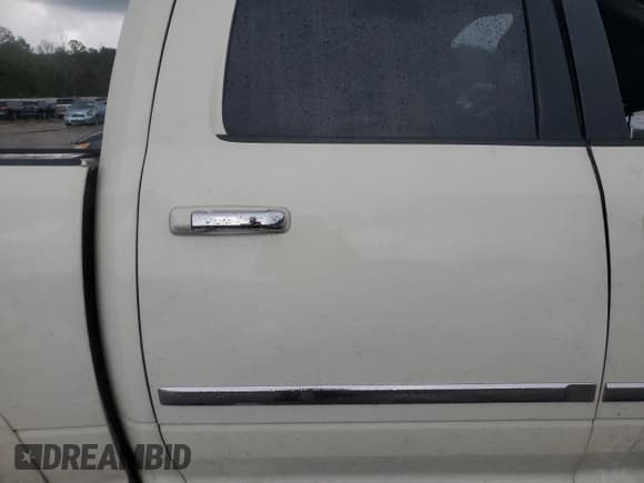 ✅ 2016 Ram 1500 Laramie • VIN: 1C6RR7NM8GS359474 • Лот: 64881705. Опубликован ранее на Copart с пробегом Не указан. Бесплатный доступ к архиву аукционных продаж из США и подробный отчёт об истории автомобиля на DreamBid. Изображение 10.