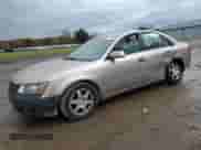 ✅ 2007 Hyundai Sonata SE • VIN: 5NPEU46F47H158867 • Лот: 82778715. Размещён на Copart с пробегом 228 147 миль миль. Получите бесплатный доступ к архиву аукционных продаж из США и посмотрите подробный отчёт об истории автомобиля на DreamBid. Изображение 1.