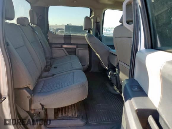 ✅ 2022 Ford F-250 XL • VIN: 1FT7W2BT1NEE65736 • Lot: 85551845. Wystawiony na Copart z przebiegiem 111 726 mil. Bezpłatny archiwum sprzedaży aukcyjnych z USA i szczegółowy raport historii pojazdu na DreamBid. Zdjęcie 10.