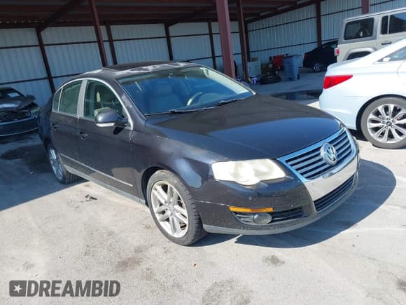 ✅ 2008 Volkswagen Passat 2.0T • VIN: WVWEK73C58P050488 • Лот: 43055518. Опубликован ранее на IAAI с пробегом 136 722 миль. Бесплатный доступ к архиву аукционных продаж из США и подробный отчёт об истории автомобиля на DreamBid. Изображение 1.