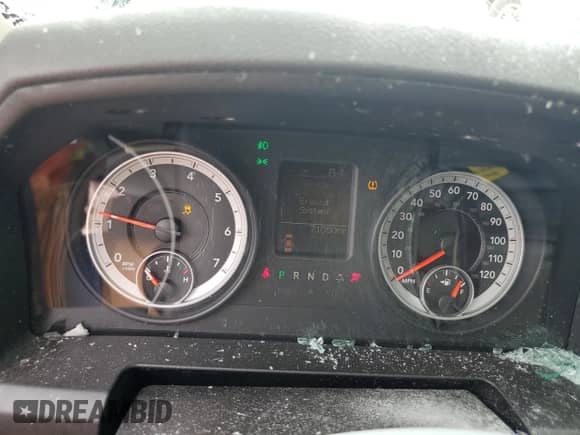 2013 Ram 1500 Express z VIN 1C6RR7KT2DS571374, wystawiony jako Copart lot #83863295 z przebiegiem 71 050 mil mil oraz Szkoda całkowita • Salvage title. Historia ofert i sprzedaży dostępna na DreamBid. Obrazek 9.