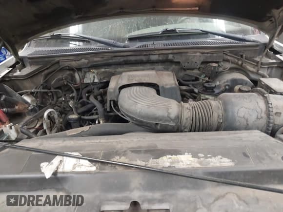 ✅ 2001 Ford Expedition Eddie Bauer • VIN: 1FMPU18L91LB73986 • Lot: 40751322. Listed on IAAI with 336,305 mi. Free auction sales archive from the USA and detailed vehicle history report at DreamBid. Image 10.