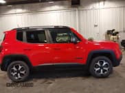 ✅ 2019 Jeep Renegade Trailhawk • VIN: ZACNJBC10KPK09686 • Лот: 42813376. Опубликован ранее на IAAI с пробегом 238 667 миль. Бесплатный доступ к архиву аукционных продаж из США и подробный отчёт об истории автомобиля на DreamBid. Изображение 13.
