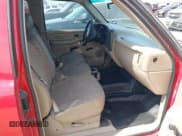 ✅ 2001 Chevrolet Silverado 1500 LS • VIN: 2GCEC19V811177533 • Lot: 42280525. Listed on IAAI with 170,088 mi. Free auction sales archive from the USA and detailed vehicle history report at DreamBid. Image 5.