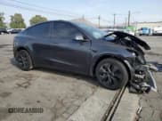✅ 2025 Tesla Model Y Long Range • VIN: 7SAYGDEE1SF283655 • Lot: 57945935. Wystawiony na Copart z przebiegiem 6 313 mil. Bezpłatny archiwum sprzedaży aukcyjnych z USA i szczegółowy raport historii pojazdu na DreamBid. Zdjęcie 4.