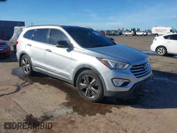 ✅ 2015 Hyundai Santa Fe Limited • VIN: KM8SRDHF1FU116691 • Лот: 43631175. Опубликован ранее на IAAI с пробегом 130 323 миль. Бесплатный доступ к архиву аукционных продаж из США и подробный отчёт об истории автомобиля на DreamBid. Изображение 1.