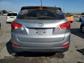 2015 Hyundai Tucson SE z VIN KM8JU3AG4FU109497, wystawiony jako Copart lot #43333453 z przebiegiem 54 288 mil mil oraz . Historia ofert i sprzedaży dostępna na DreamBid. Obrazek 6.