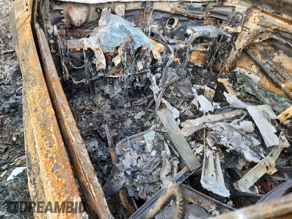 ✅ 2012 Hyundai Elantra Limited • VIN: KMHDH4AE6CU244837 • Лот: 91663305. Опубликован ранее на Copart с пробегом Не указан. Бесплатный доступ к архиву аукционных продаж из США и подробный отчёт об истории автомобиля на DreamBid. Изображение 8.