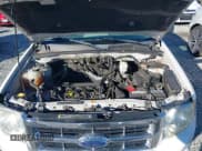 ✅ 2009 Ford Escape XLS • VIN: 1FMCU02749KB31375 • Lot: 43415502. Wystawiony na IAAI z przebiegiem 83 114 mil. Bezpłatny archiwum sprzedaży aukcyjnych z USA i szczegółowy raport historii pojazdu na DreamBid. Zdjęcie 10.