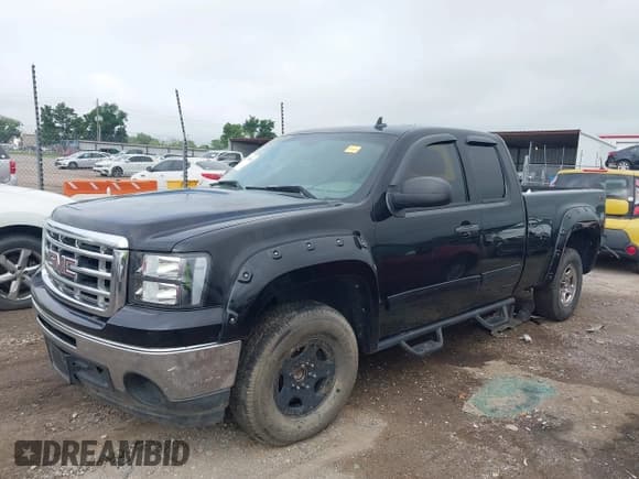 ✅ 2009 GMC Sierra 1500 SL • VIN: 1GTEC19C39Z288654 • Лот: 42374545. Опубликован ранее на IAAI с пробегом 273 918 миль. Бесплатный доступ к архиву аукционных продаж из США и подробный отчёт об истории автомобиля на DreamBid. Изображение 2.