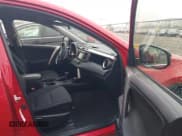 ✅ 2015 Toyota RAV4 LE • VIN: JTMBFREV9FD168527 • Lot: 43750685. Listed on IAAI with 194,728 mi. Free auction sales archive from the USA and detailed vehicle history report at DreamBid. Image 5.