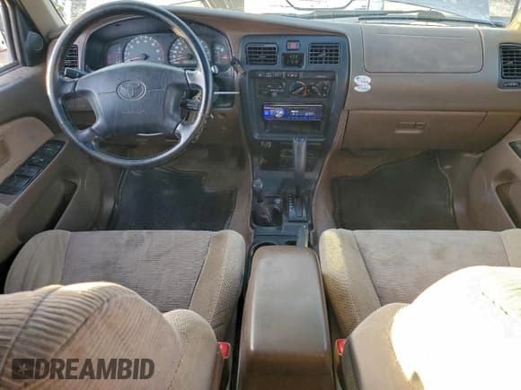 ✅ 2000 Toyota 4Runner SR5 • VIN: JT3HN86R6Y0320187 • Lot: 93916655. Listed on Copart with 236,751 mi. Free auction sales archive from the USA and detailed vehicle history report at DreamBid. Image 8.