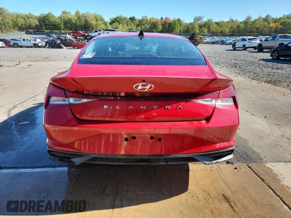 2021 Hyundai Elantra SEL z VIN KMHLM4AGXMU072404, wystawiony jako Copart lot #84818485 z przebiegiem 38 815 mil mil oraz Szkoda całkowita • Salvage title. Historia ofert i sprzedaży dostępna na DreamBid. Obrazek 6.