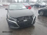 ✅ 2025 Nissan Altima SV • VIN: 1N4BL4DV4SN370120 • Лот: 43825103. Опубликован ранее на IAAI с пробегом 14 729 миль. Бесплатный доступ к архиву аукционных продаж из США и подробный отчёт об истории автомобиля на DreamBid. Изображение 6.