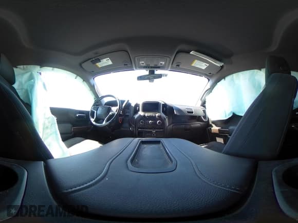 ✅ 2020 Chevrolet Silverado 1500 LT Trail Boss • VIN: 1GCPYFED4LZ183263 • Lot: 43146289. Wystawiony na IAAI z przebiegiem 109 467 mil. Bezpłatny archiwum sprzedaży aukcyjnych z USA i szczegółowy raport historii pojazdu na DreamBid. Zdjęcie 18.