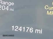 ✅ 2018 Jeep Grand Cherokee Limited • VIN: 1C4RJFBG5JC139977 • Lot: 43325810. Wystawiony na IAAI z przebiegiem 124 176 mil. Bezpłatny archiwum sprzedaży aukcyjnych z USA i szczegółowy raport historii pojazdu na DreamBid. Zdjęcie 16.