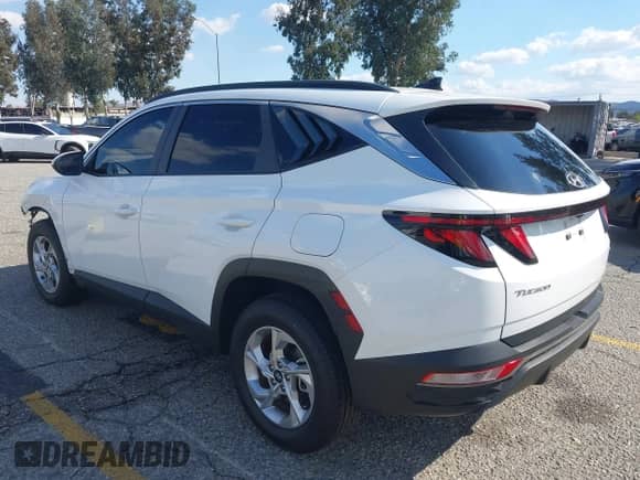 2024 Hyundai Tucson SEL with VIN 5NMJBCDE0RH322706, listed as a IAAI auction lot 43450594 with 47,508 mi miles and . Bid and sale history available at DreamBid. Image 3.
