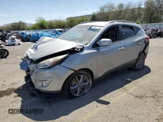 2015 Hyundai Tucson SE with VIN KM8JU3AG7FU083820, listed as a Copart auction lot 53517765 with 103,510 mi miles and Salvage title. Bid and sale history available at DreamBid. Image 1.