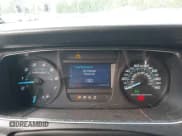 ✅ 2013 Ford Police Interceptor • VIN: 1FAHP2M8XDG126749 • Lot: 43332080. Wystawiony na IAAI z przebiegiem 131 600 mil. Bezpłatny archiwum sprzedaży aukcyjnych z USA i szczegółowy raport historii pojazdu na DreamBid. Zdjęcie 7.