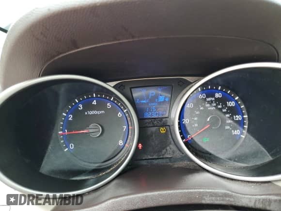 2014 Hyundai Tucson Limited with VIN KM8JU3AGXEU799903, listed as a Copart auction lot 90336815 with 82,303 mi miles and Salvage title. Bid and sale history available at DreamBid. Image 9.