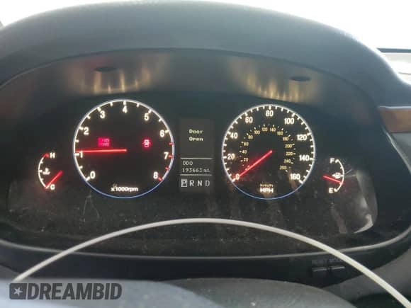 2007 Hyundai Azera SE с VIN KMHFC46FX7A175179, выставлен на аукционе Copart как лот 61747625 с пробегом 193 663 миль миль и Списание • Salvage title. История ставок и продаж доступна на DreamBid. Изображение 9.