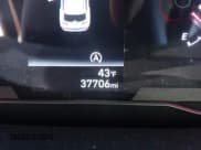 ✅ 2022 Hyundai Tucson SEL • VIN: 5NMJB3AE8NH038111 • Lot: 43515920. Listed on IAAI with 37,706 mi. Free auction sales archive from the USA and detailed vehicle history report at DreamBid. Image 15.