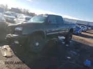 ✅ 2003 Chevrolet Silverado 2500HD LS • VIN: 1GCHK29193E212908 • Lot: 86695954. Wystawiony na Copart z przebiegiem 90 342 mil. Bezpłatny archiwum sprzedaży aukcyjnych z USA i szczegółowy raport historii pojazdu na DreamBid. Zdjęcie 1.