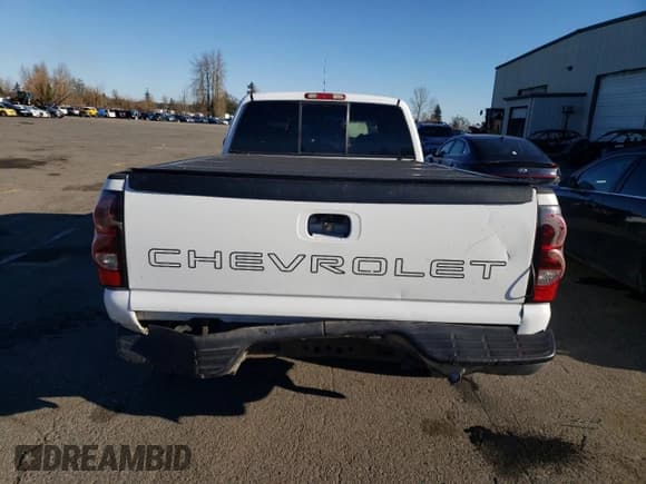 ✅ 2004 Chevrolet Silverado 1500 Work Truck • VIN: 1GCEC19V84E217113 • Лот: 44557325. Опубликован ранее на Copart с пробегом 182 226 миль. Бесплатный доступ к архиву аукционных продаж из США и подробный отчёт об истории автомобиля на DreamBid. Изображение 6.
