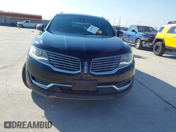 ✅ 2017 Lincoln MKX Reserve • VIN: 2LMPJ6LR7HBL15249 • Lot: 43186603. Listed on IAAI with 74,830 mi. Free auction sales archive from the USA and detailed vehicle history report at DreamBid. Image 12.