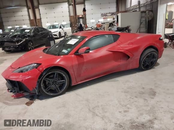 2021 Chevrolet Corvette 2LT z VIN 1G1YB2D46M5103866, wystawiony jako IAAI lot #41424014 z przebiegiem 20 472 mil mil oraz . Historia ofert i sprzedaży dostępna na DreamBid. Obrazek 21.