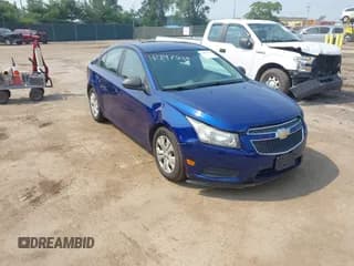 ✅ 2013 Chevrolet Cruze LS • VIN: 1G1PA5SH6D7164208 • Lot: 42897508. Listed on IAAI with 141,375 mi. Free auction sales archive from the USA and detailed vehicle history report at DreamBid. Image 1.