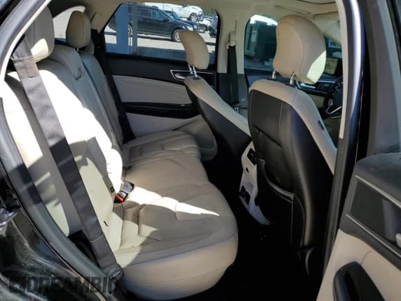 ✅ 2015 Ford Edge Titanium • VIN: 2FMPK3K84FBB63959 • Lot: 81614465. Wystawiony na Copart z przebiegiem 175 021 mil. Bezpłatny archiwum sprzedaży aukcyjnych z USA i szczegółowy raport historii pojazdu na DreamBid. Zdjęcie 10.