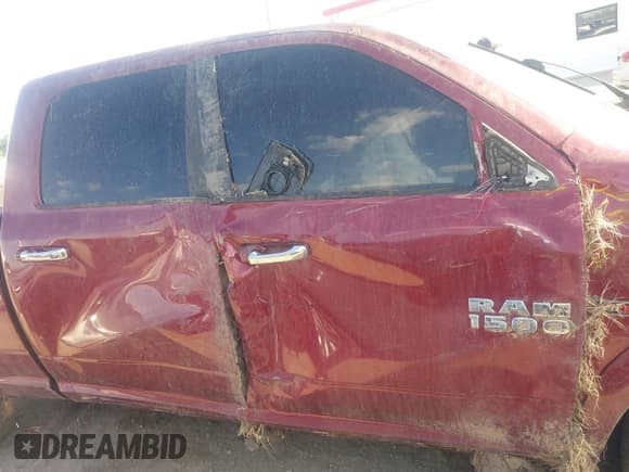 ✅ 2018 Ram 1500 Laramie • VIN: 1C6RR7VM8JS354184 • Lot: 42448250. Listed on IAAI with 132,652 mi. Free auction sales archive from the USA and detailed vehicle history report at DreamBid. Image 13.