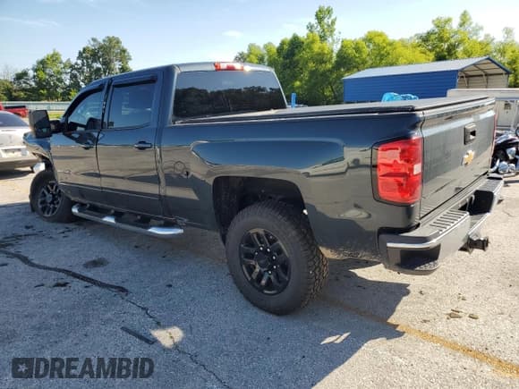 ✅ 2017 Chevrolet Silverado 2500HD LT • VIN: 1GC1KVEG7HF182029 • Lot: 62303215. Listed on Copart with 156,073 mi. Free auction sales archive from the USA and detailed vehicle history report at DreamBid. Image 2.