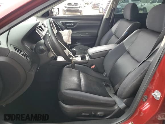 ✅ 2016 Nissan Altima SR • VIN: 1N4AL3AP8GN375985 • Lot: 81524055. Listed on Copart with 144,282 mi. Free auction sales archive from the USA and detailed vehicle history report at DreamBid. Image 7.