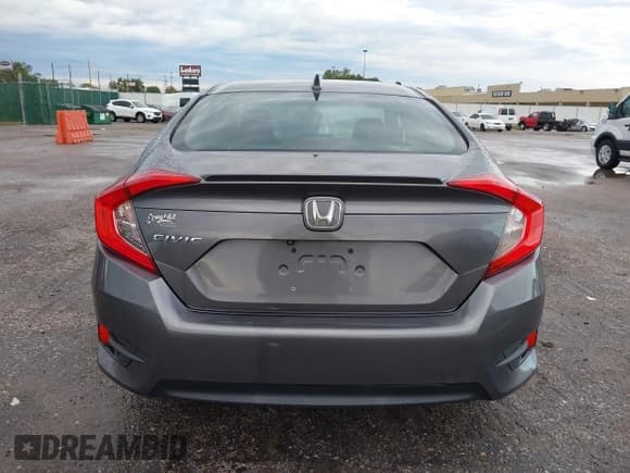 ✅ 2016 Honda Civic EX-T • VIN: 19XFC1F3XGE004308 • Lot: 43245523. Wystawiony na IAAI z przebiegiem 176 600 mil. Bezpłatny archiwum sprzedaży aukcyjnych z USA i szczegółowy raport historii pojazdu na DreamBid. Zdjęcie 16.