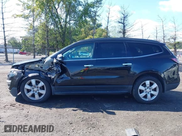 ✅ 2017 Chevrolet Traverse LT • VIN: 1GNKVGKD6HJ340267 • Лот: 43246524. Опубликован ранее на IAAI с пробегом 134 933 миль. Бесплатный доступ к архиву аукционных продаж из США и подробный отчёт об истории автомобиля на DreamBid. Изображение 14.