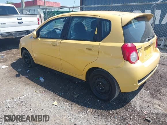 ✅ 2009 Chevrolet Aveo 1LT • VIN: KL1TD66E69B646627 • Lot: 43032353. Listed on IAAI with 149,414 mi. Free auction sales archive from the USA and detailed vehicle history report at DreamBid. Image 3.