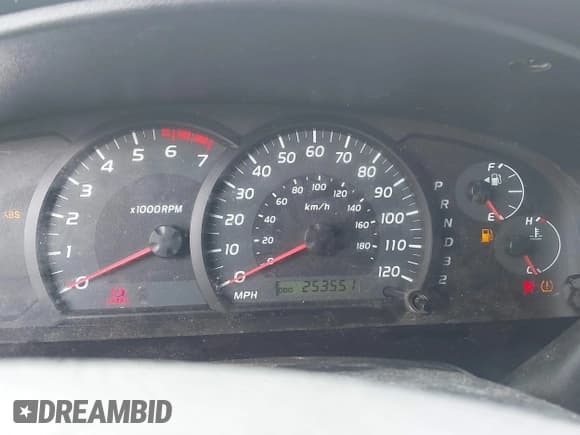 ✅ 2006 Toyota Tundra SR5 • VIN: 5TBET34116S518554 • Lot: 42694273. Listed on IAAI with 253,551 mi. Free auction sales archive from the USA and detailed vehicle history report at DreamBid. Image 14.