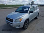 ✅ 2011 Toyota RAV4 Sport • VIN: 2T3RF4DV0BW114159 • Lot: 43231133. Wystawiony na IAAI z przebiegiem 176 211 mil. Bezpłatny archiwum sprzedaży aukcyjnych z USA i szczegółowy raport historii pojazdu na DreamBid. Zdjęcie 17.