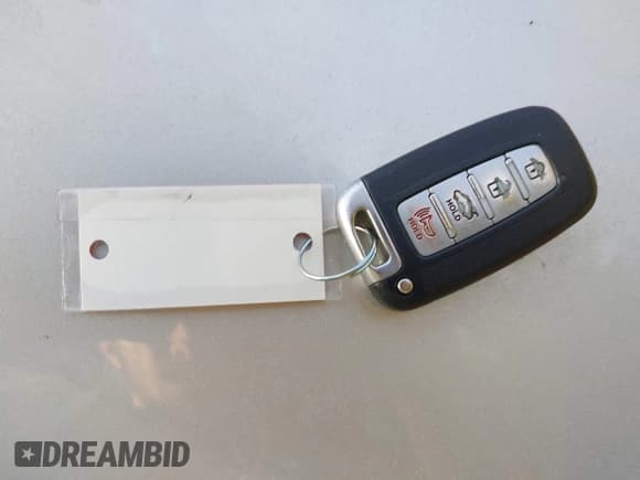 ✅ 2013 Hyundai Genesis 3.8L • VIN: KMHGC4DD0DU212773 • Lot: 43868769. Wystawiony na IAAI z przebiegiem 135 632 mil. Bezpłatny archiwum sprzedaży aukcyjnych z USA i szczegółowy raport historii pojazdu na DreamBid. Zdjęcie 11.