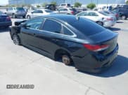 ✅ 2019 Hyundai Sonata SE • VIN: 5NPE24AF4KH745124 • Lot: 42541135. Wystawiony na IAAI z przebiegiem 90 111 mil. Bezpłatny archiwum sprzedaży aukcyjnych z USA i szczegółowy raport historii pojazdu na DreamBid. Zdjęcie 3.