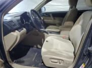 ✅ 2011 Toyota Highlander • VIN: 5TDBK3EH5BS079460 • Лот: 81057285. Опубликован ранее на Copart с пробегом 140 708 миль. Бесплатный доступ к архиву аукционных продаж из США и подробный отчёт об истории автомобиля на DreamBid. Изображение 7.