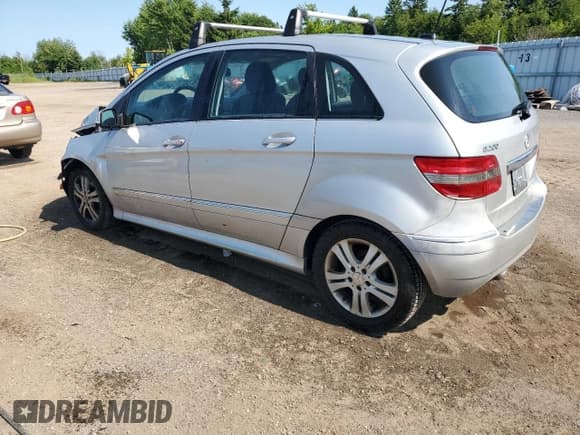 ✅ 2009 Mercedes-Benz B Electric Drive • VIN: WDDFH33X59J449040 • Lot: 63764584. Wystawiony na Copart z przebiegiem 193 577 mil. Bezpłatny archiwum sprzedaży aukcyjnych z USA i szczegółowy raport historii pojazdu na DreamBid. Zdjęcie 2.