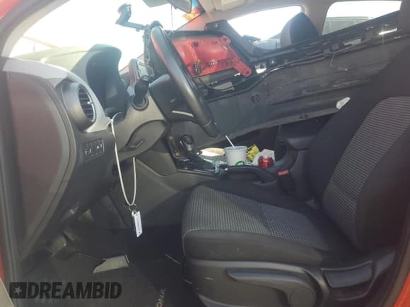 ✅ 2020 Hyundai Kona SEL • VIN: KM8K2CAA9LU553363 • Lot: 70786305. Wystawiony na Copart z przebiegiem 44 840 mil. Bezpłatny archiwum sprzedaży aukcyjnych z USA i szczegółowy raport historii pojazdu na DreamBid. Zdjęcie 7.