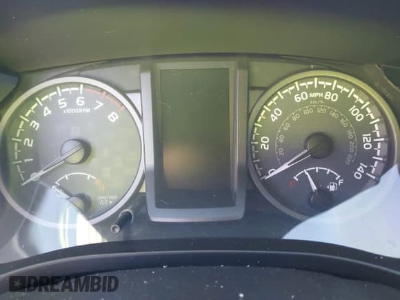 ✅ 2017 Toyota Tacoma TRD Sport • VIN: 3TMAZ5CN7HM033780 • Lot: 43770906. Listed on IAAI with Not provided. Free auction sales archive from the USA and detailed vehicle history report at DreamBid. Image 16.