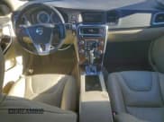 ✅ 2012 Volvo S60 T5 • VIN: YV1622FS6C2088709 • Lot: 93631695. Wystawiony na Copart z przebiegiem 176 480 mil. Bezpłatny archiwum sprzedaży aukcyjnych z USA i szczegółowy raport historii pojazdu na DreamBid. Zdjęcie 8.