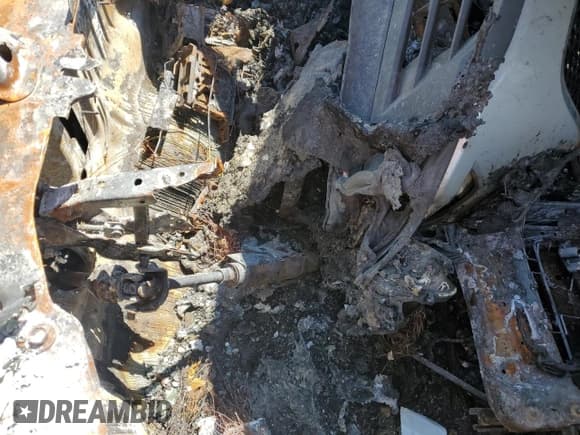 ✅ 2012 Chevrolet Traverse LS • VIN: 1GNKVEED7CJ220731 • Lot: 60208974. Wystawiony na Copart z przebiegiem Nie podano. Bezpłatny archiwum sprzedaży aukcyjnych z USA i szczegółowy raport historii pojazdu na DreamBid. Zdjęcie 9.